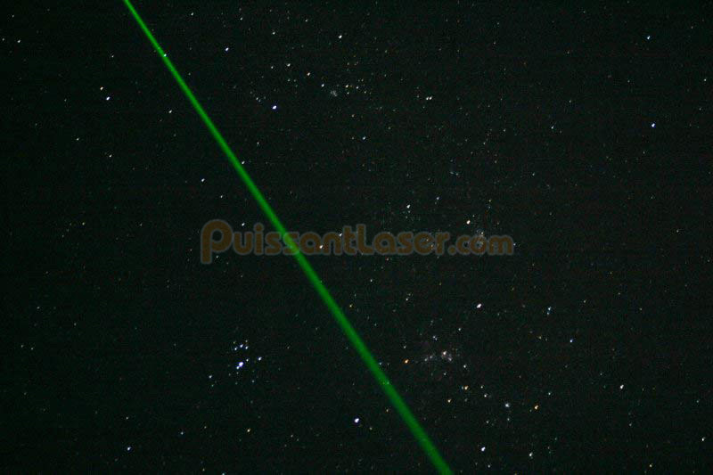 POINTEUR LASER PUISSANT