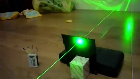 laser 5w vert