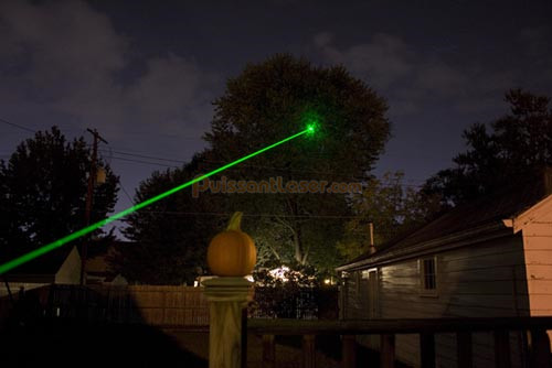 pointeur laser vert 100mw puissant