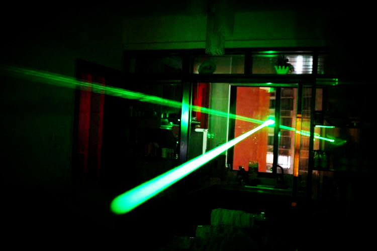 laser portable puissant