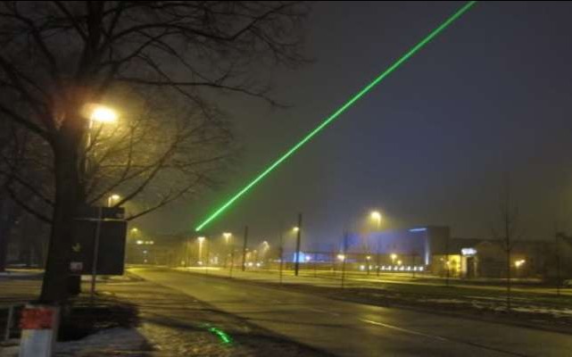 laser faisceau vert classe